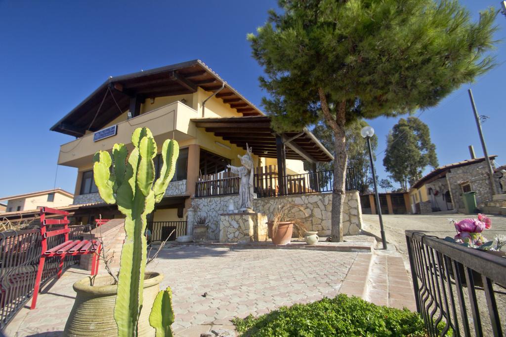 Villa Jolanda & Carmelo Agrigento Bagian luar foto