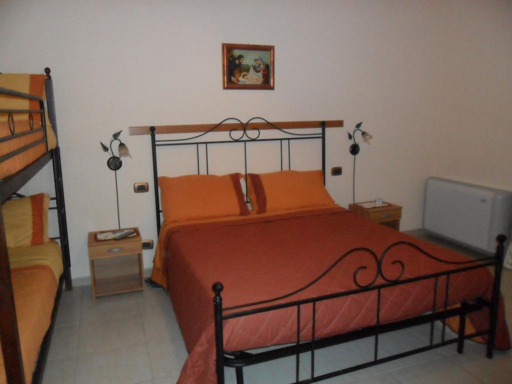 Villa Jolanda & Carmelo Agrigento Ruang foto